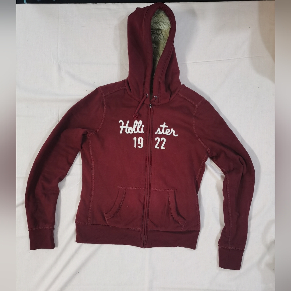 Hollister Women's Faux Fur-Lined Heavyweight Y2K Zip-up Hoodie L